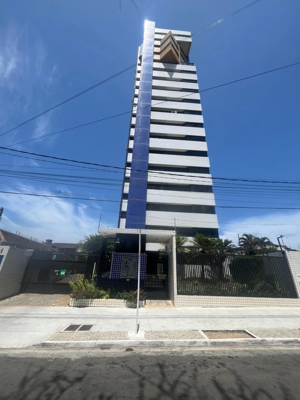 LINDO APARTAMENTO TIROL COM 3 SUÍTES, 178 METROS 3 VAGAS