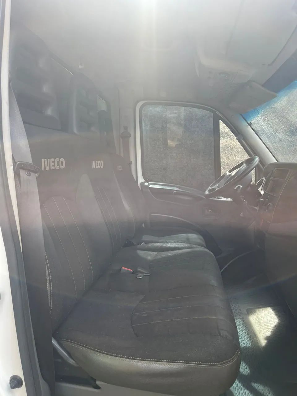 IVECO 35s14 BAÚ 2012/2013 - Foto 7