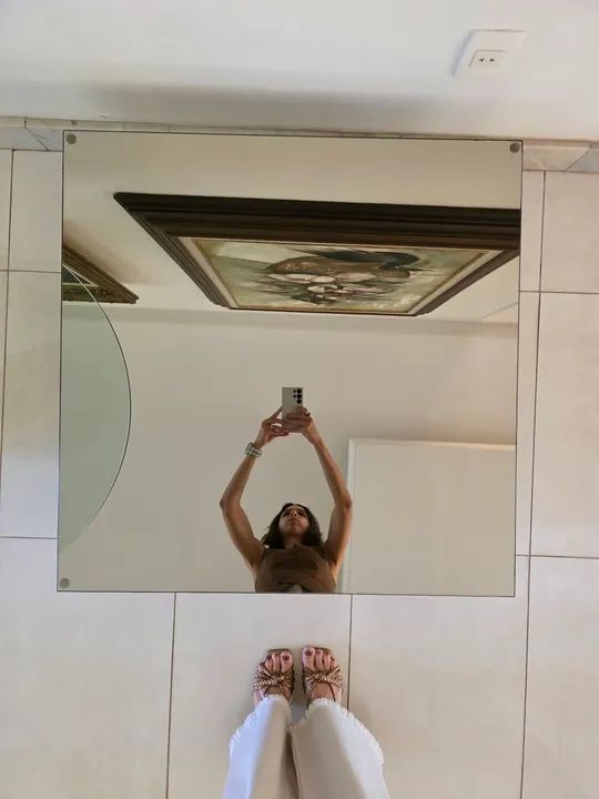 Mesa de Centro Espelhada Líder Interiores Em Perfeito Estado  - Foto 3