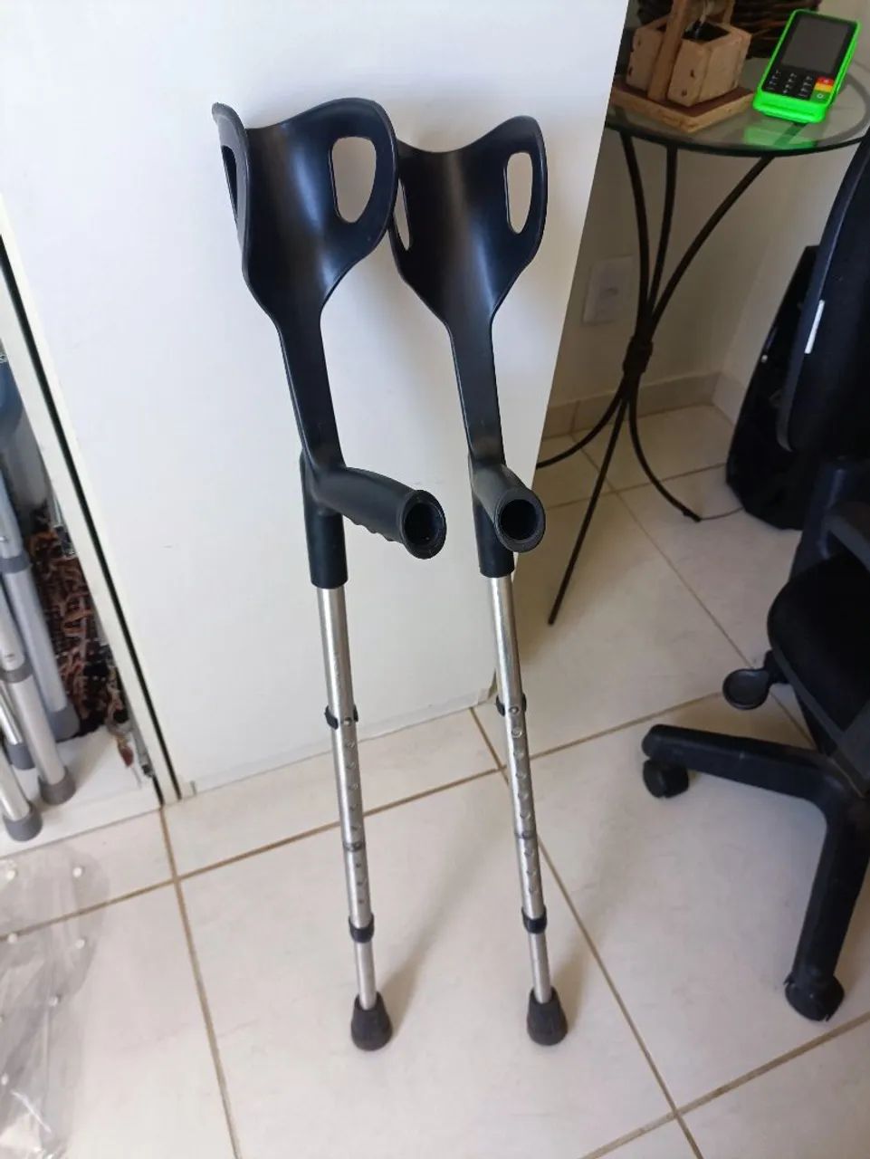 Par de Muletas Canadenses c/ Regulagem