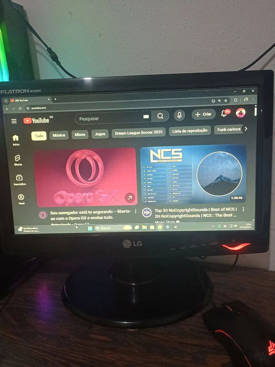 Monitor para mesa pequena 0 defeito 64208801304577121