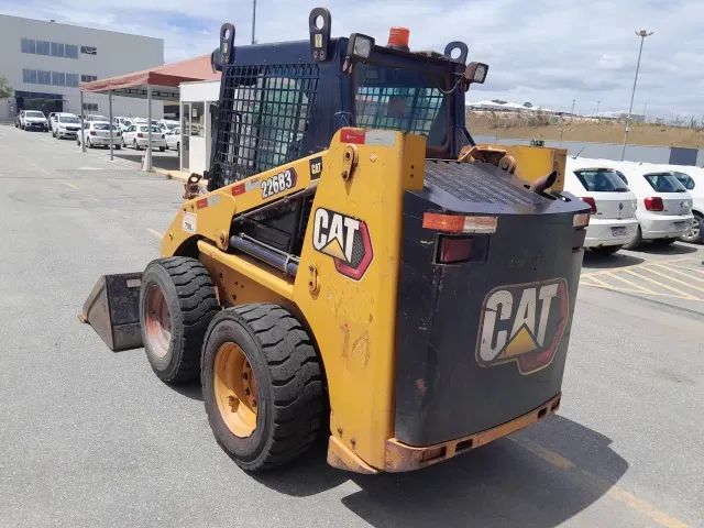 MINICARREGADEIRA DE RODAS CAT 226 ( Bob Cat ) - Foto 5