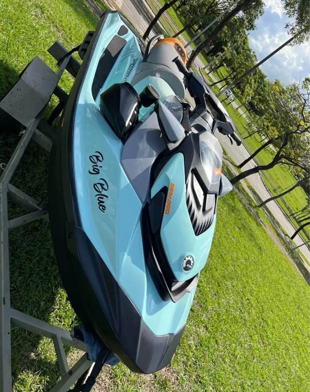 Jet Ski seadoo wake 170