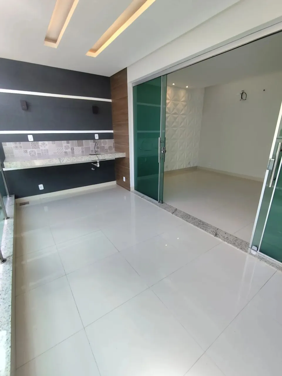 Apartamento para Alugar no Santo Agostinho 02 vagas Área de Lazer e Armários