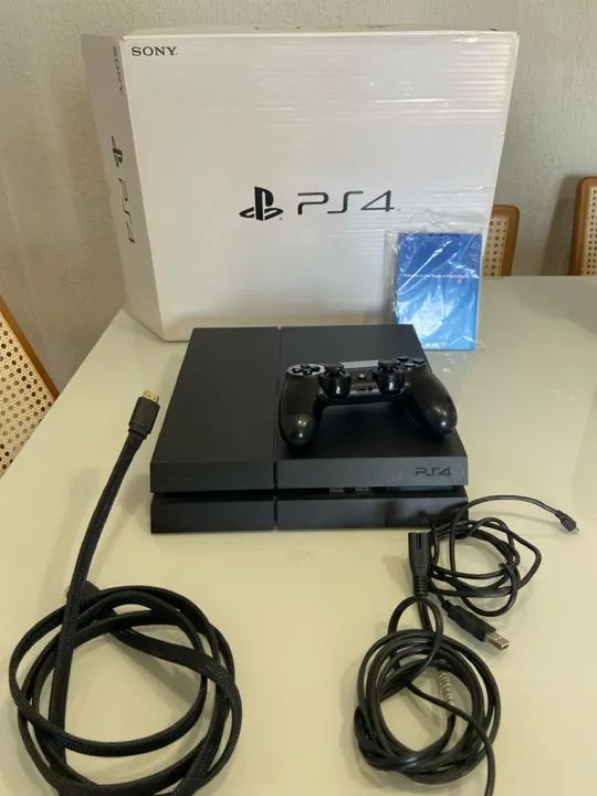 Playstation 4 completo - semi novo