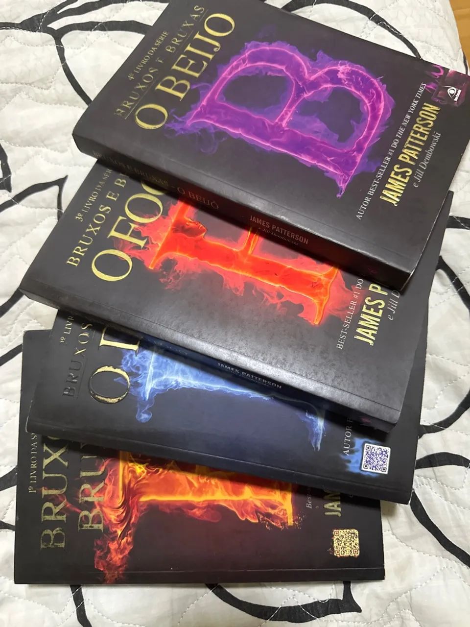 Coleção Bruxos e Bruxas - James Patterson - 4 livros
