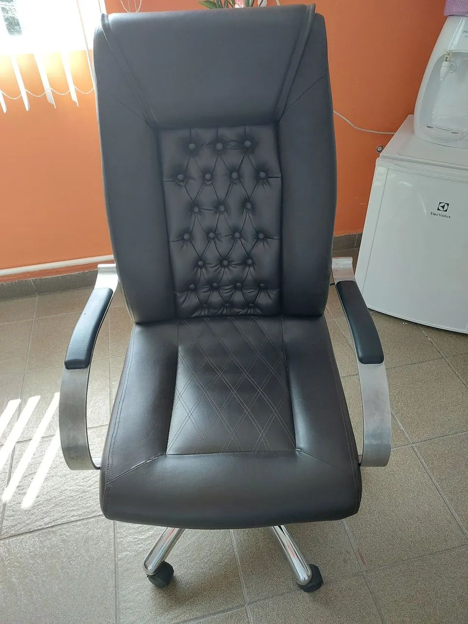 Vendo 4 cadeiras  - Foto 2