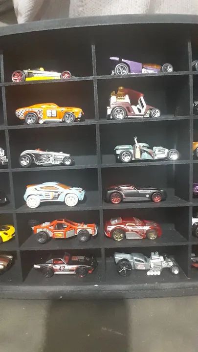 Expositor com 36 miniaturas - Foto 3