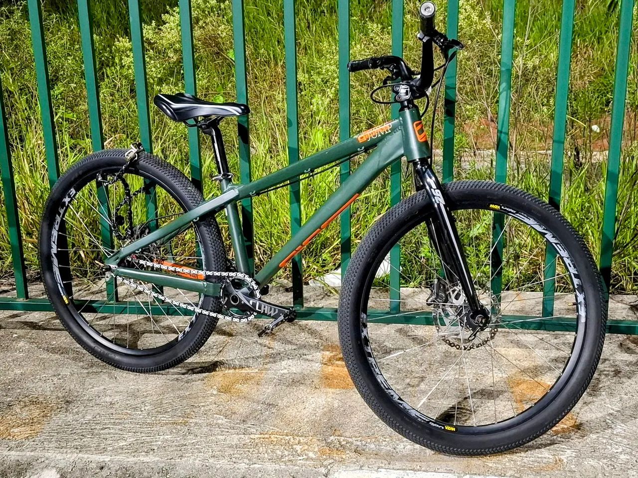 Quadro gios dj dirt jump