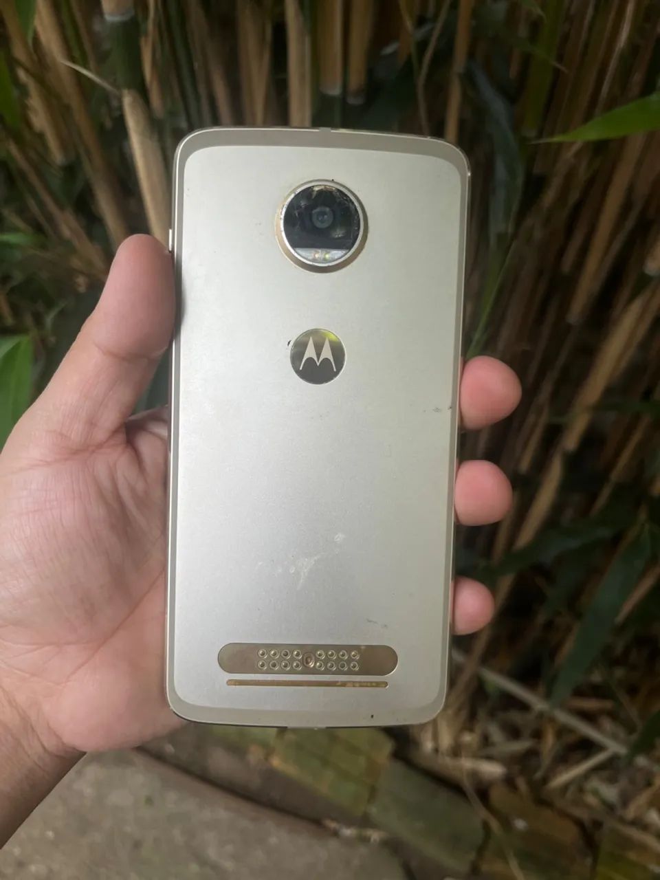 Celular Moto Z Play- (troca de tela) - Foto 5