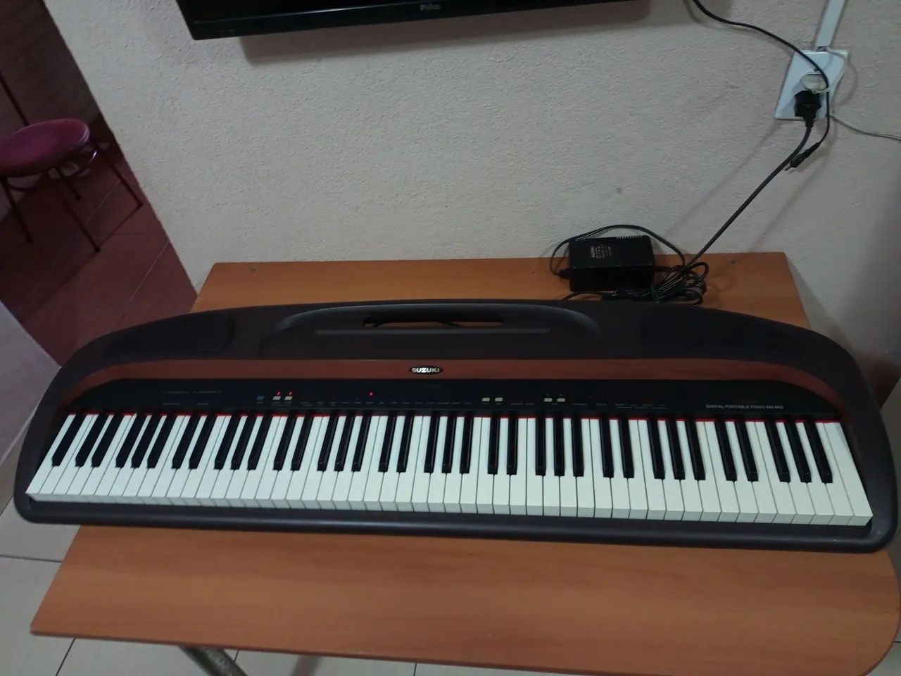 Piano Digital Portátil Suzuki Trocar por sax soprano