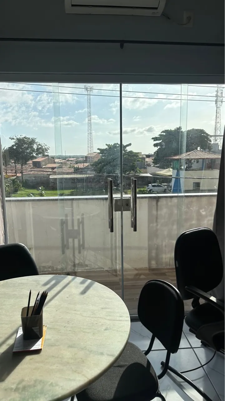 Sala comercial na Cidade Operária