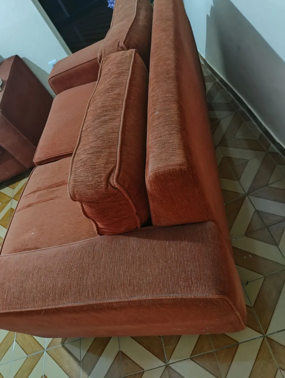 Conjunto de sofá 3 lugares e 2lugares em tecido rústico