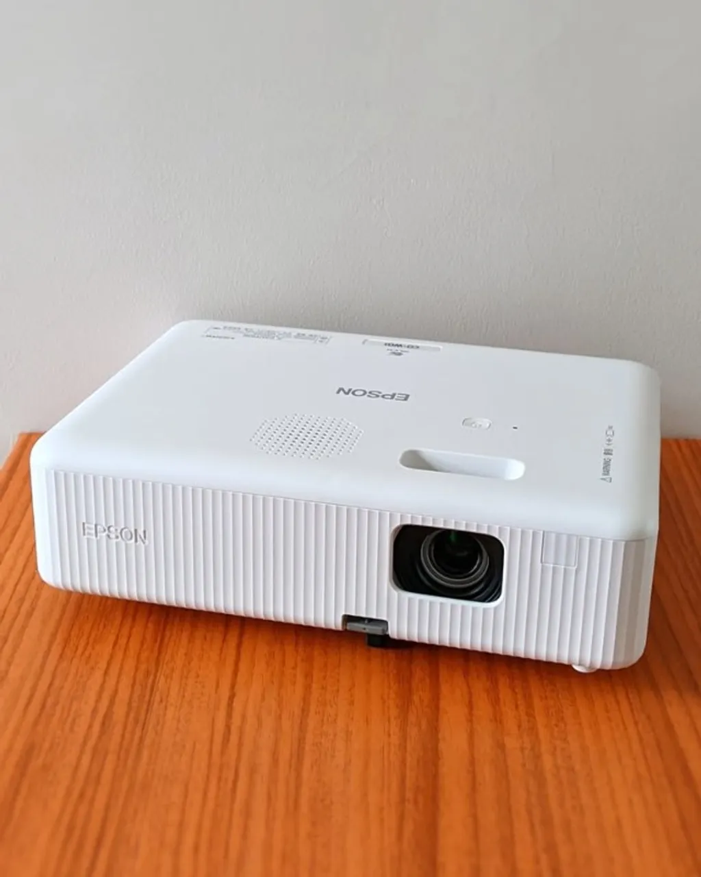 OFERTA Projetor Epson Powerlite Flex CO W01 3000 ansi lumens impecável usado datashow telã