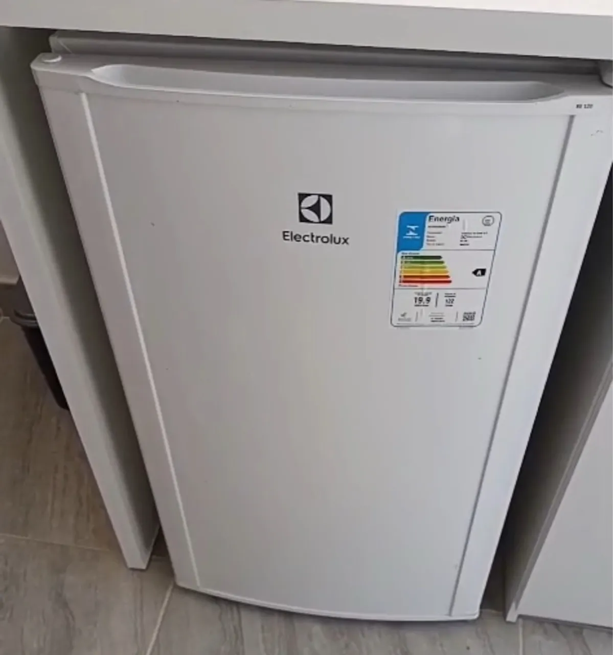 Geladeira Electrolux Compacta
