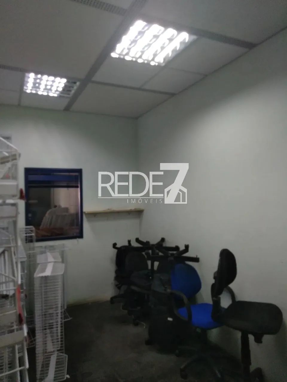 Galpão Comercial para Locação em Campinas-SP, Jardim do Trevo: 3 Salas, 4 Banheiros, 3 Vag - Foto 2