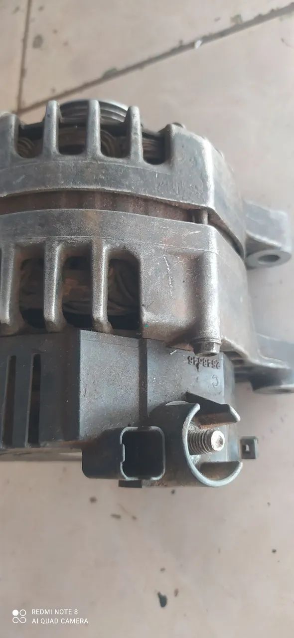 Alternador Valeo 2542526A para carros Citroen e Peugeot  - Foto 2