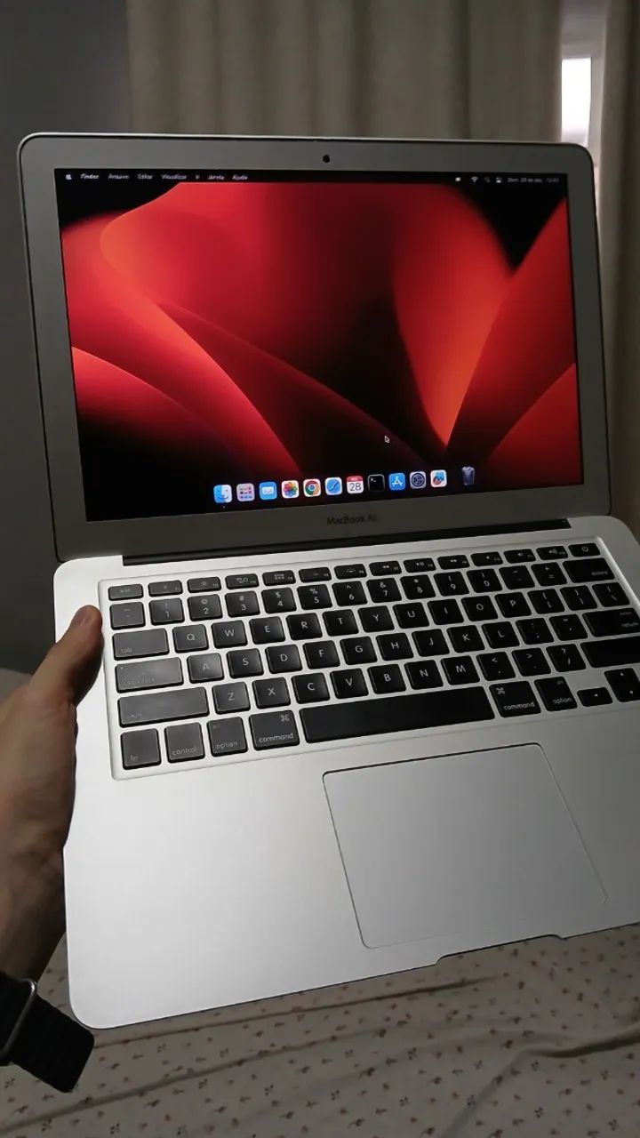MacBook Air 13インチ 2013 Core i5/4GB/128GB Macbook air 13 mid 2013 | i5 | 4gb | 128gb | Apple | Usado