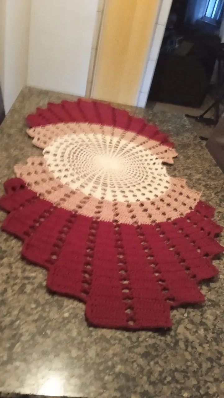 Trilho de mesa de crochê  - Foto 2