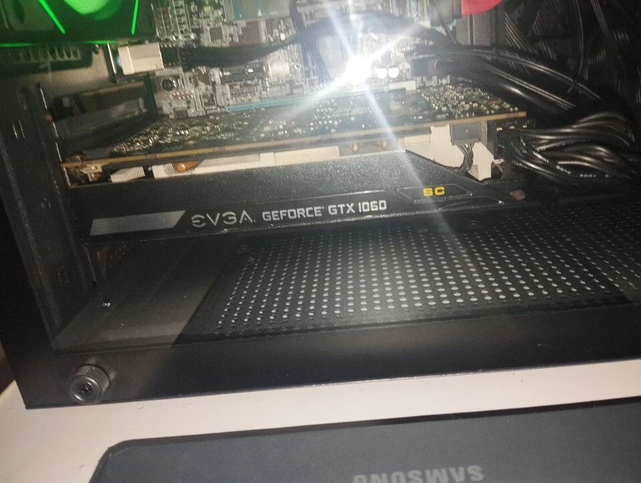 GTX 1060 3GB USADA - Foto 2