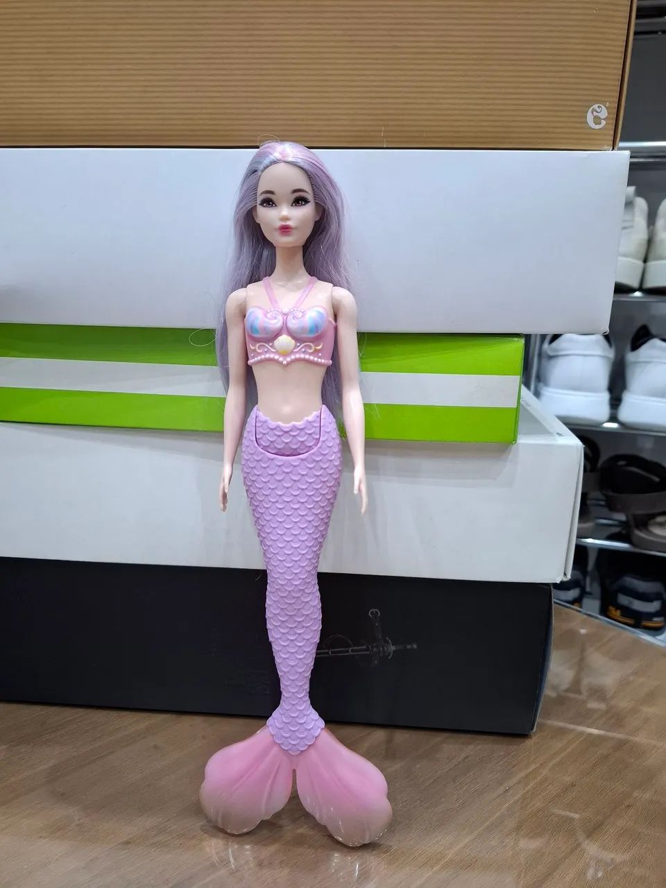 Boneca sereia barbie odile