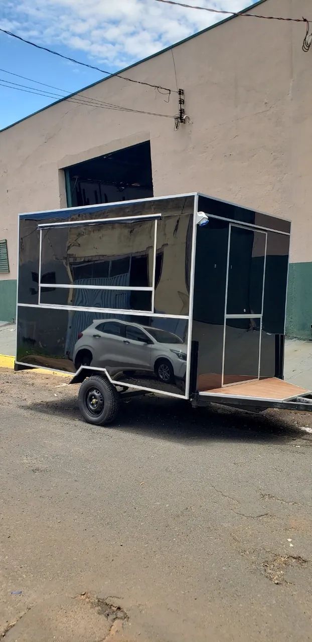 Trailer food 3x2 pronto para trabalhar