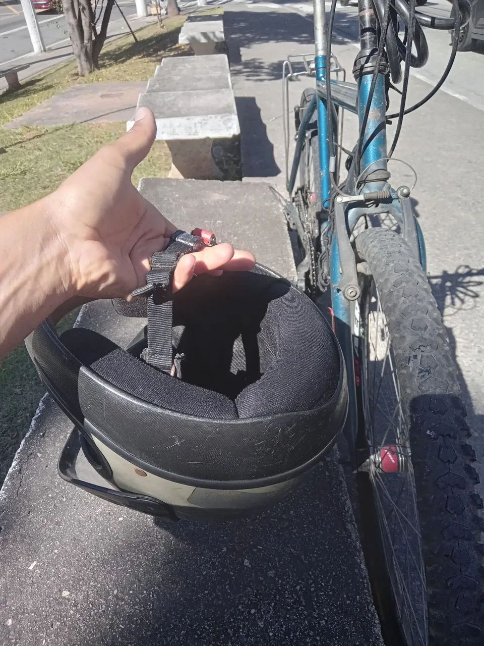 Capacete fechado tamanho 56 - Foto 5