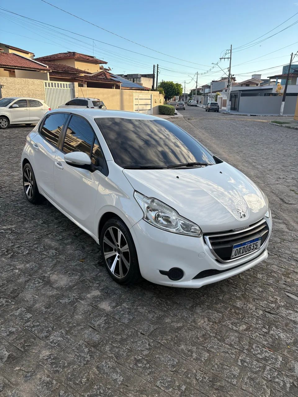 Peugeot 208 Active/active Pack 1.5 Flex 8V 5P 2014 - Foto 3