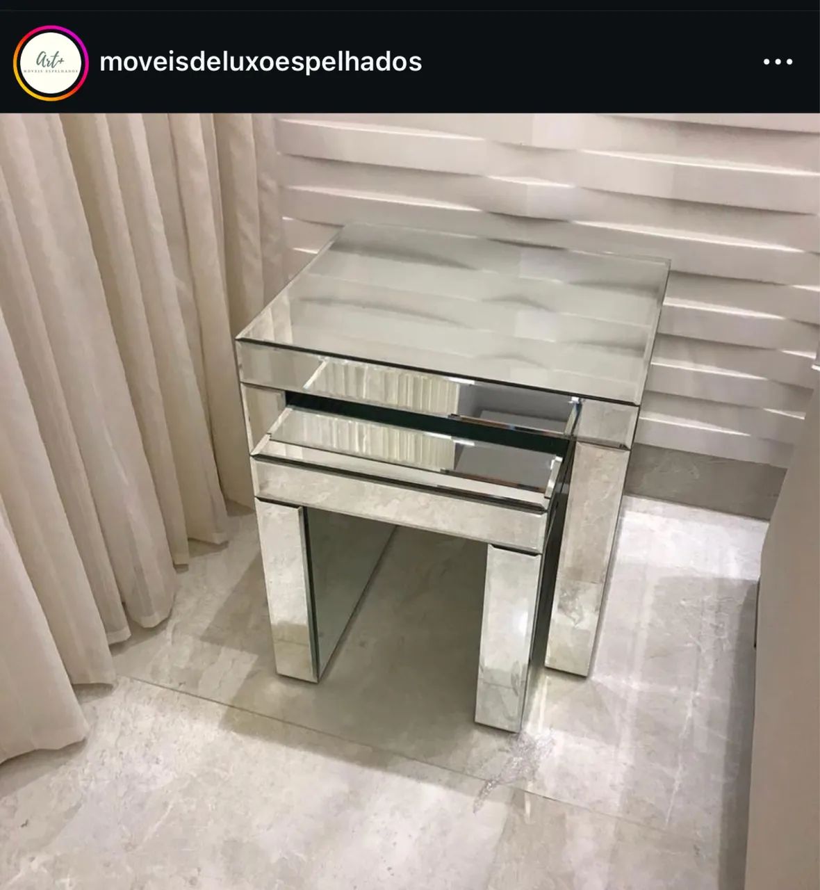 Mesa de canto