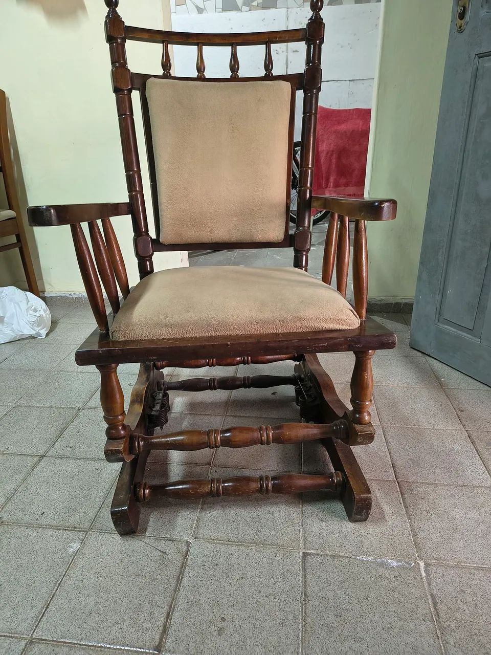 Cadeira Madeira  - Foto 4