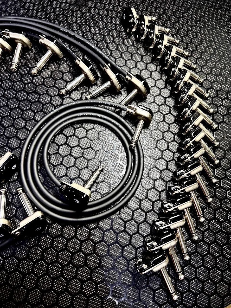 Patch Cables P10 Mono para pedais Cabo Mono P10 90° Low Profile Mogami Rean Neutrik - Foto 3
