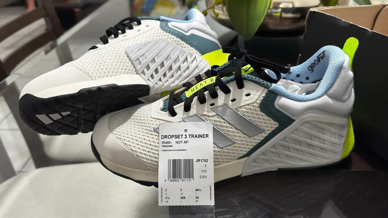 VENDO ADIDAS DROPSET 3 TAMANHO 39
