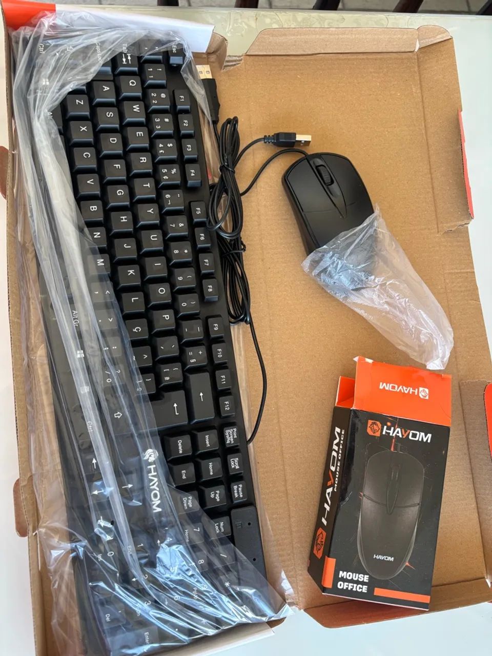 Kit Teclado e Mouse USB - Novos na Caixa