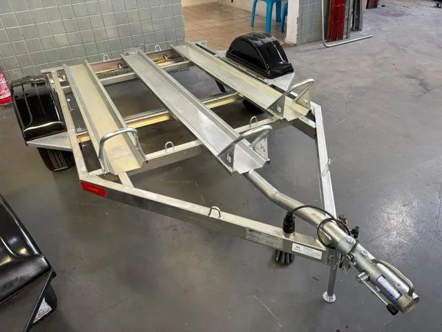 Carretinha para 3 MOTOS GALVANIZADA - À PRONTA ENTREGA