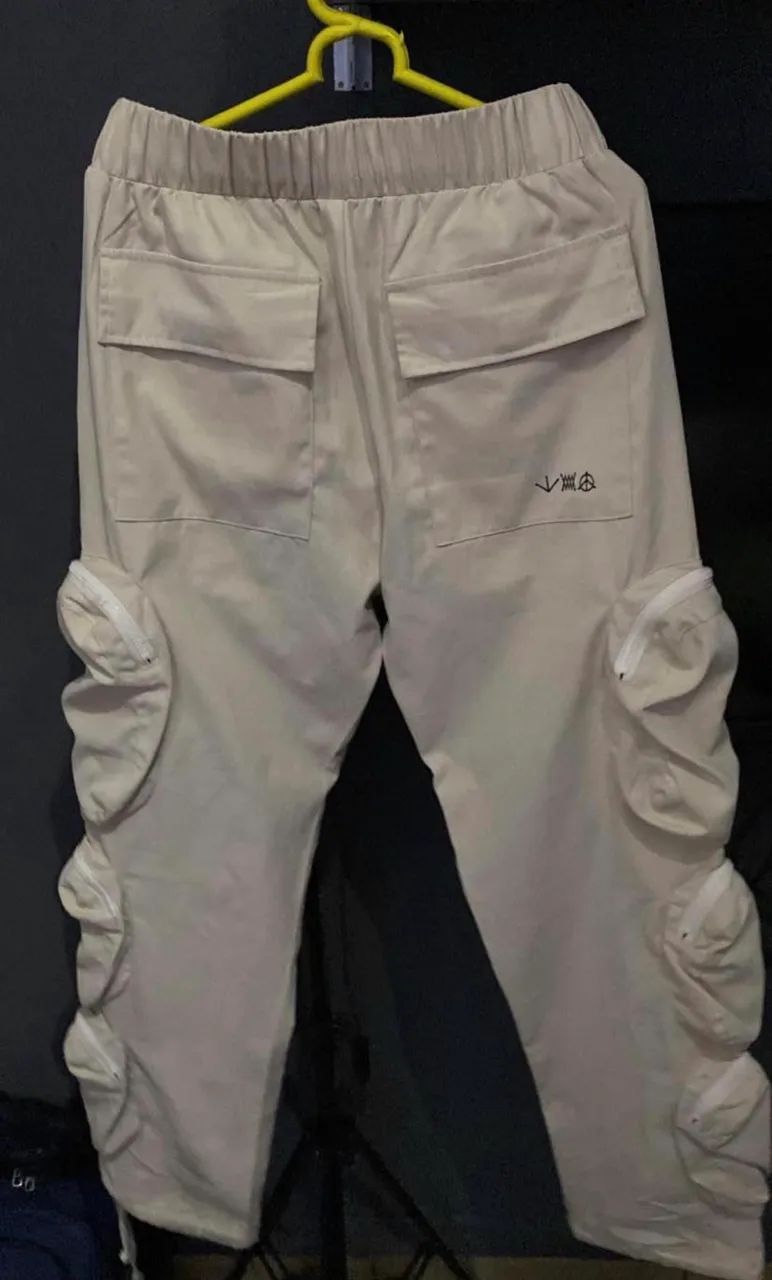 Calça cargo Bege Travis Scott 
