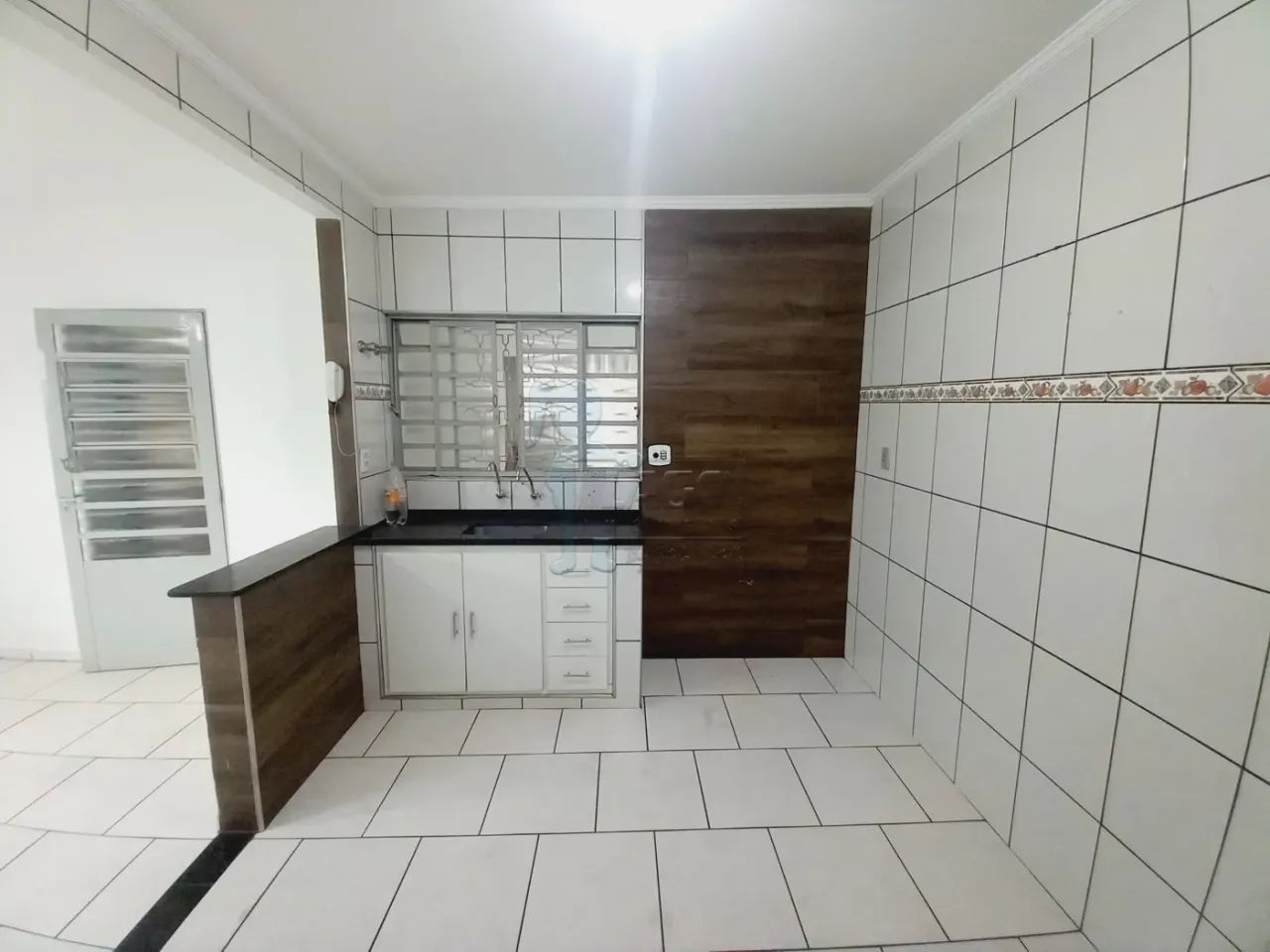 casa de 120 m² com 04 quartos - Centro Cravinhos - Foto 4