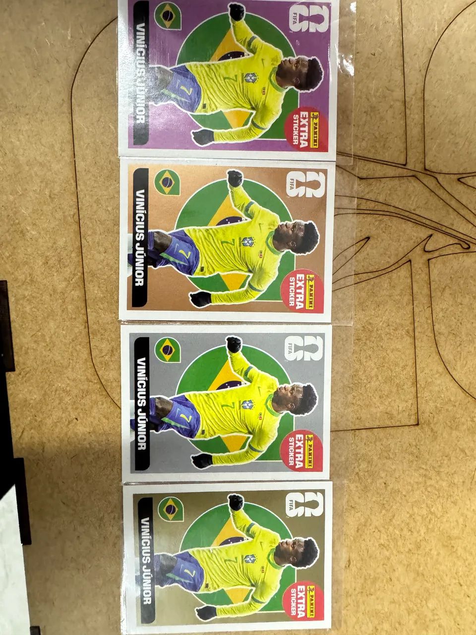 Figurinha legends Vini jr completo 