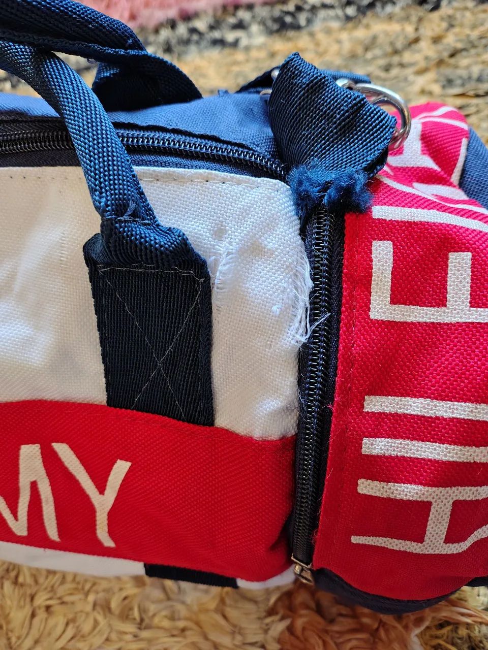 Bolsa linda porém com detalhes  - Foto 4