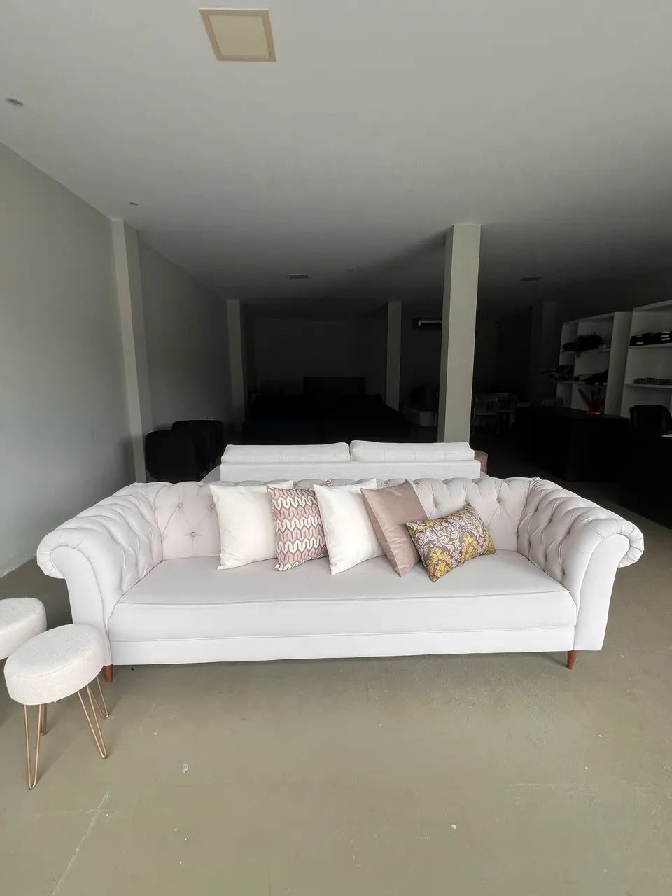 Sofá Captonê em perfeito estado - Foto 2