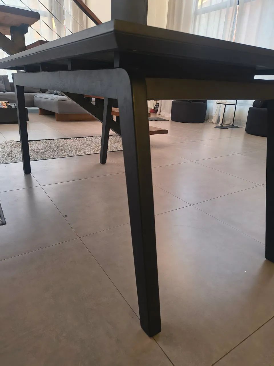 Mesa de jantar em madeira 160 x 90 - Foto 4