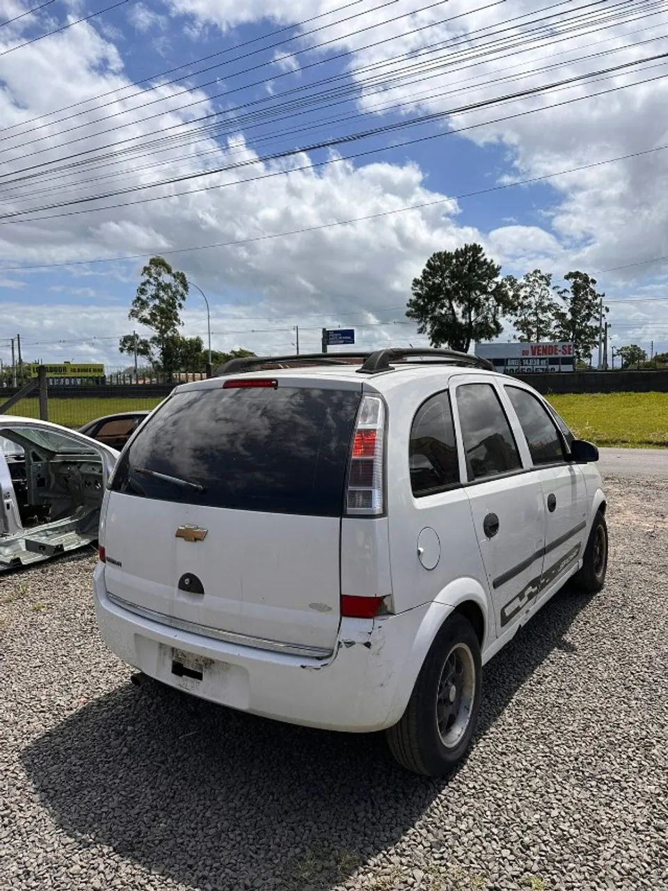 SUCATA CHEVROLET MERIVA JOY 2010 1.4 MOTOR  X10013971 - Foto 2