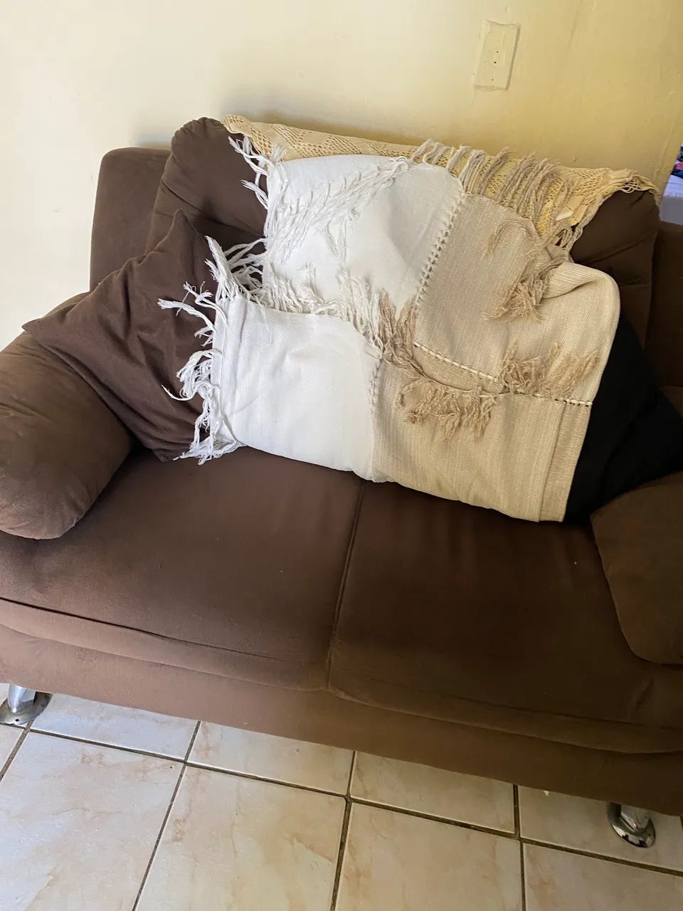 Vende sofá semi novo  - Foto 5