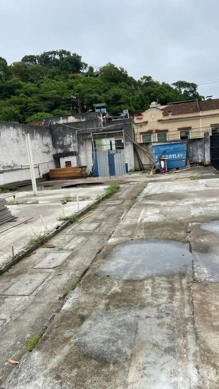 SANTO CRISTO ALUGO TERRENO  1.400 m2
