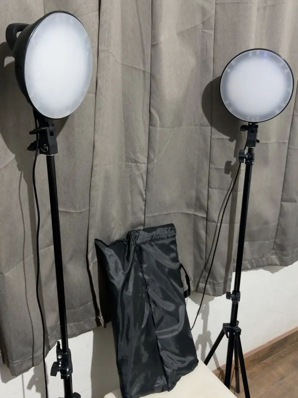 KIT 2 SOFTBOX LED TOMATE MLG-065 + TRIPÉS ? - Foto 3