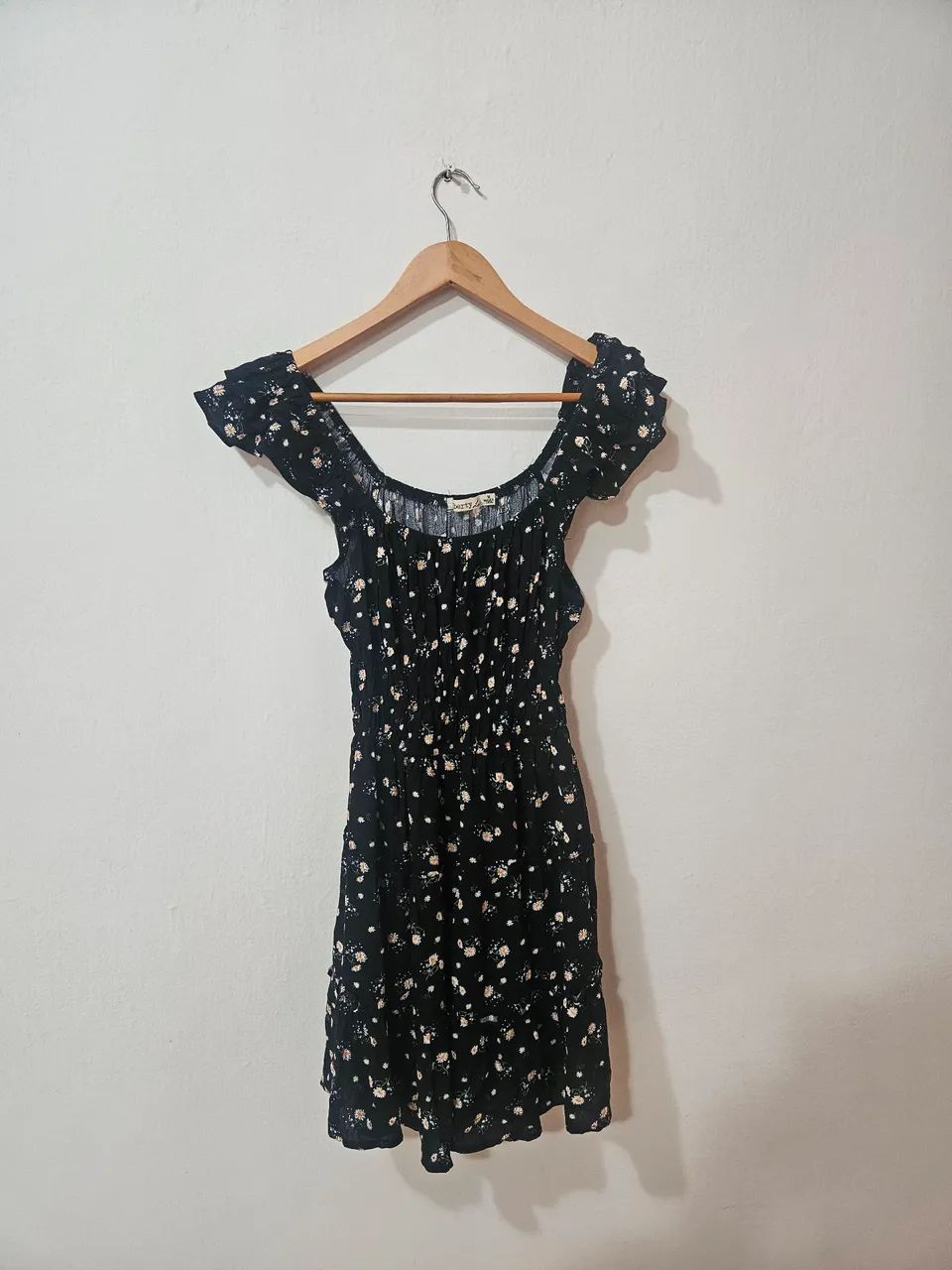 Vestido preto florido
