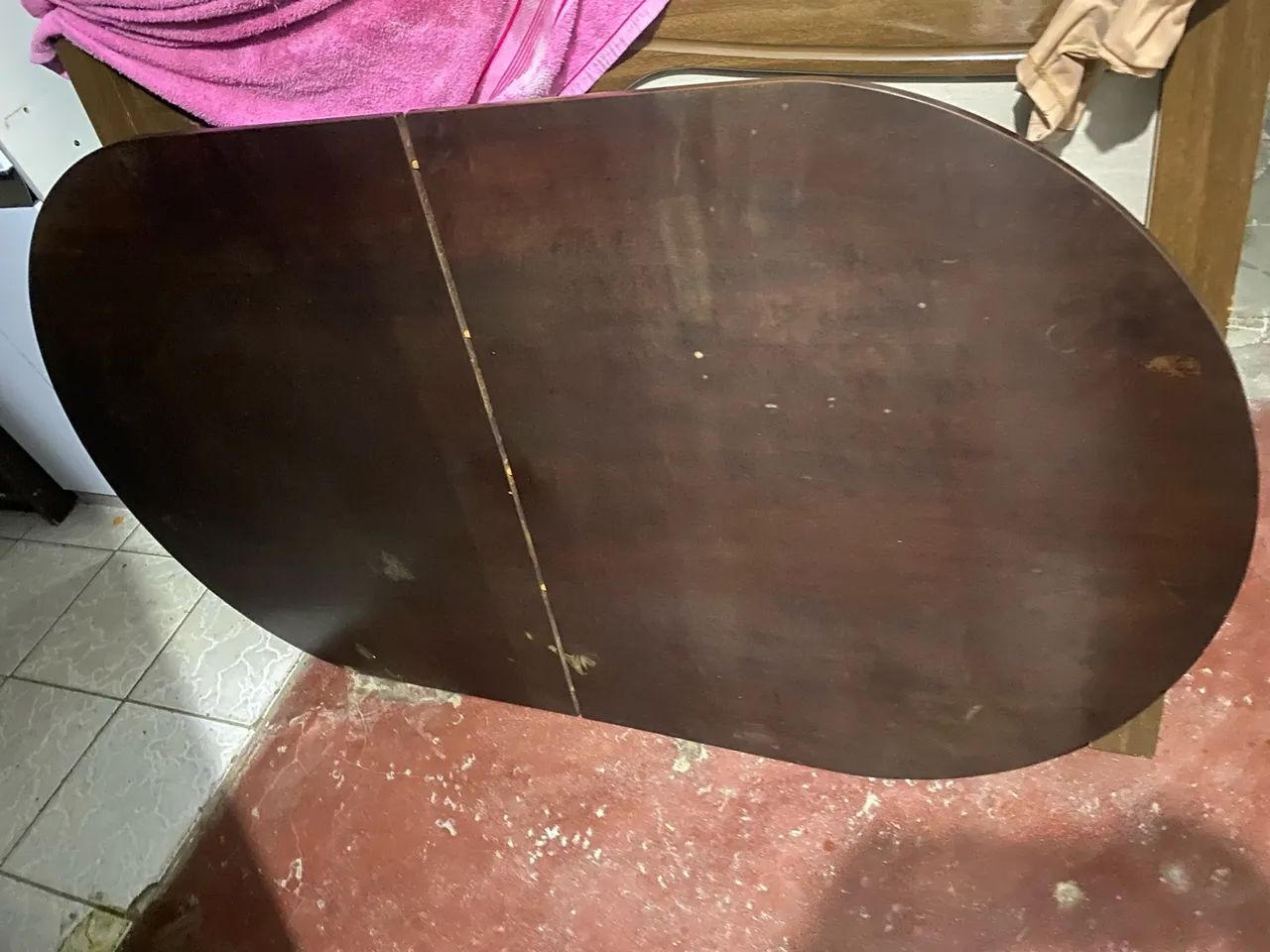 Mesa antiga de 6 cadeiras  - Foto 4