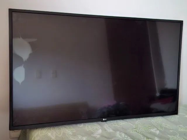 Smart TV LG 43 polegadas com defeito - Foto 2