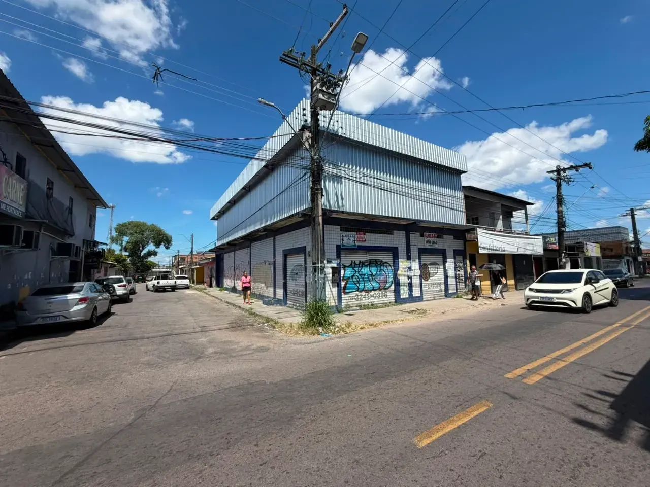 PONTO COMERCIAL NO OSWALDO FROTA COM 200M², DOCUMENTADO DE ESQUINA - Foto 2
