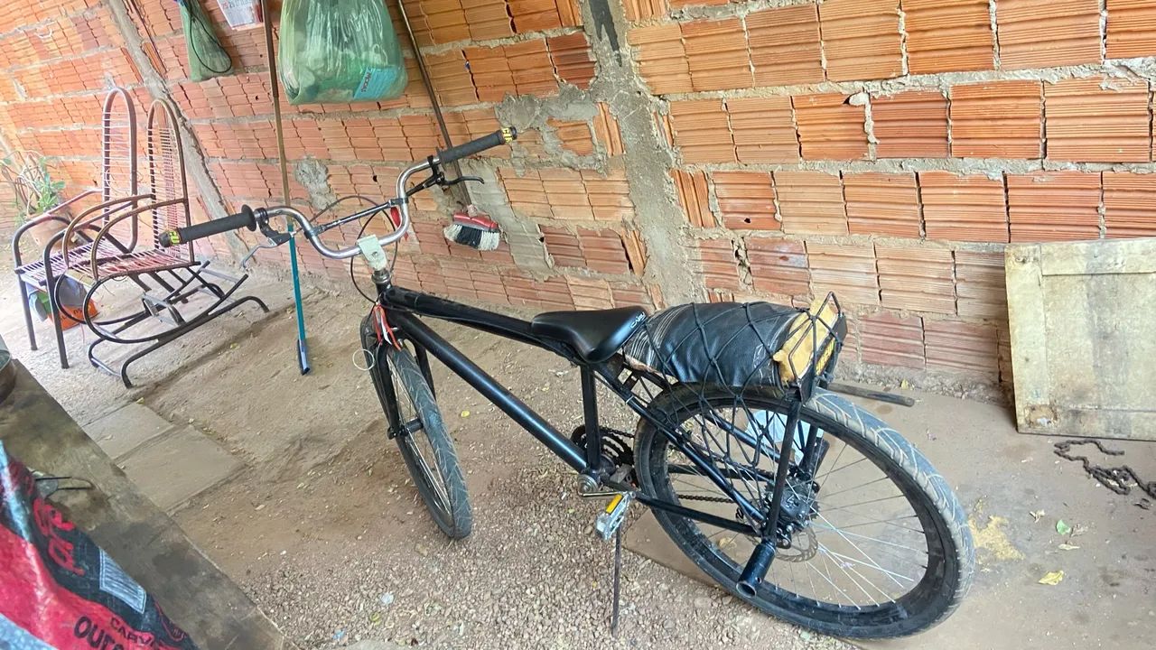 Bicicleta montadinha 
