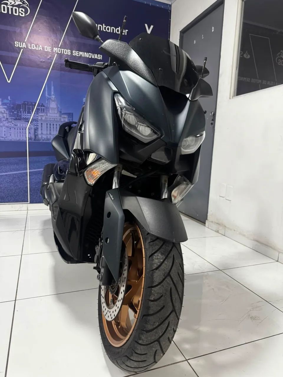 Xmax zero oportunidade! - Foto 2